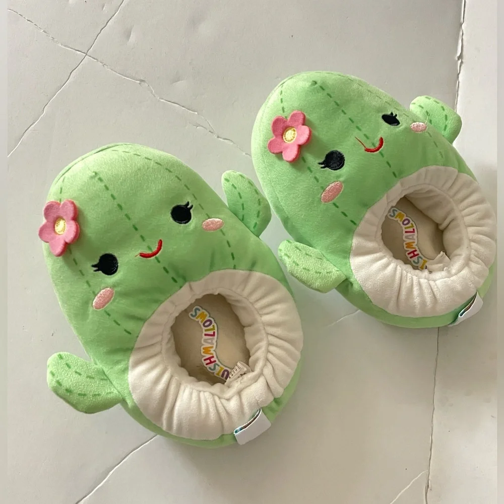 Squishmallows Maritza the Cactus Indoor Step-in Slipper, Kids SLIPPERS Size 13